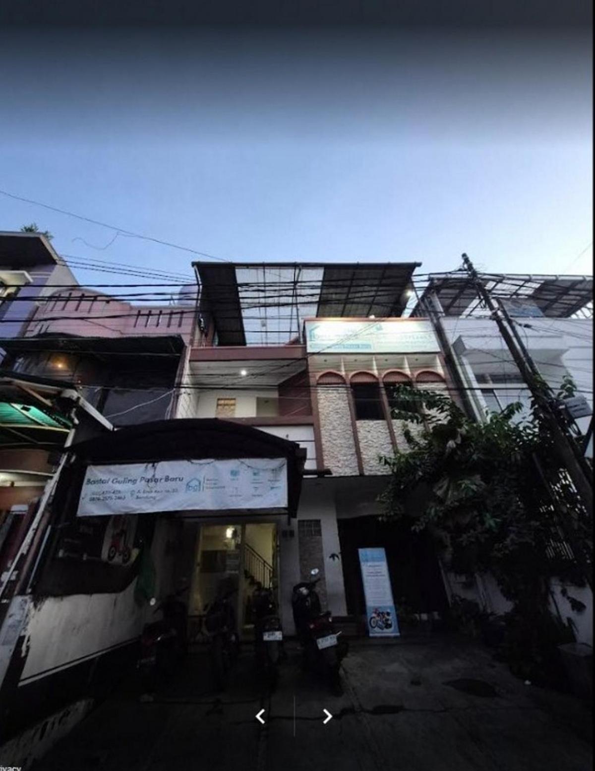 Wisma tamu Bantal Guling Pasar Baru Bandung